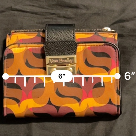 CUTE ✨ Vera Bradley Retro Print Wallet - Picture 10 of 12